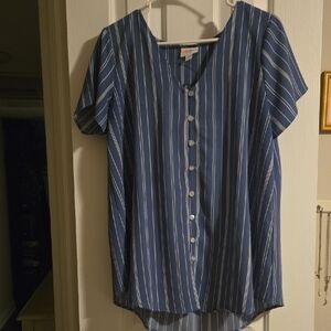 LulaRoe Shannah Button-Front Short Sleeve  Top-Med